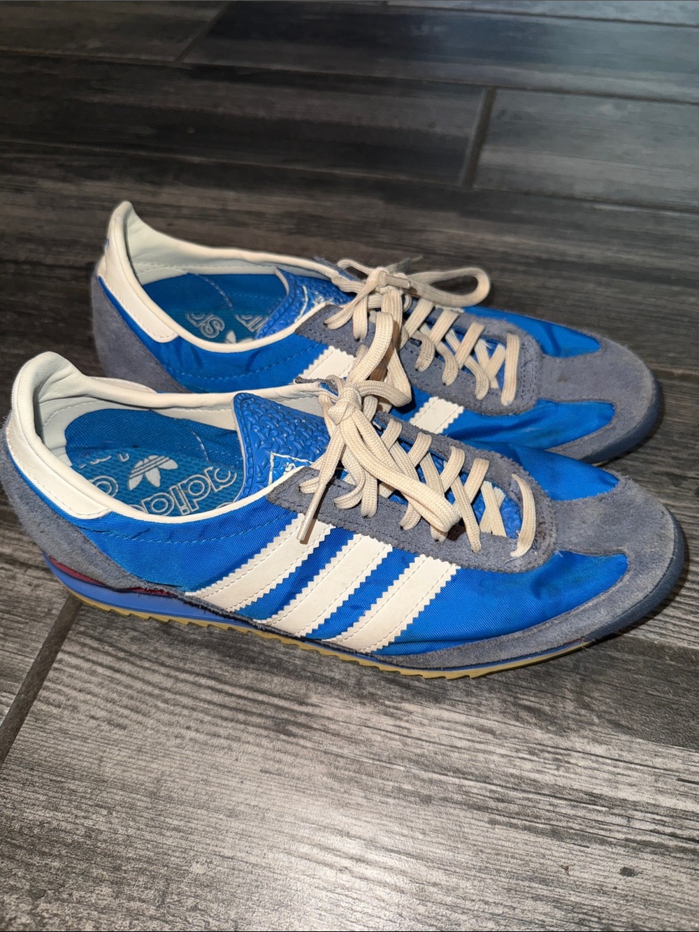 adidas Women's Royal Blue & White Retro Running Sneakers